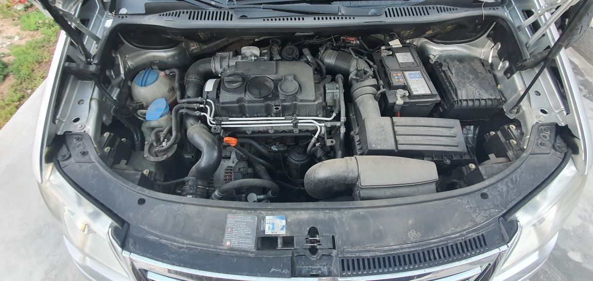 VW TOURAN 2.0TDI 140hp.