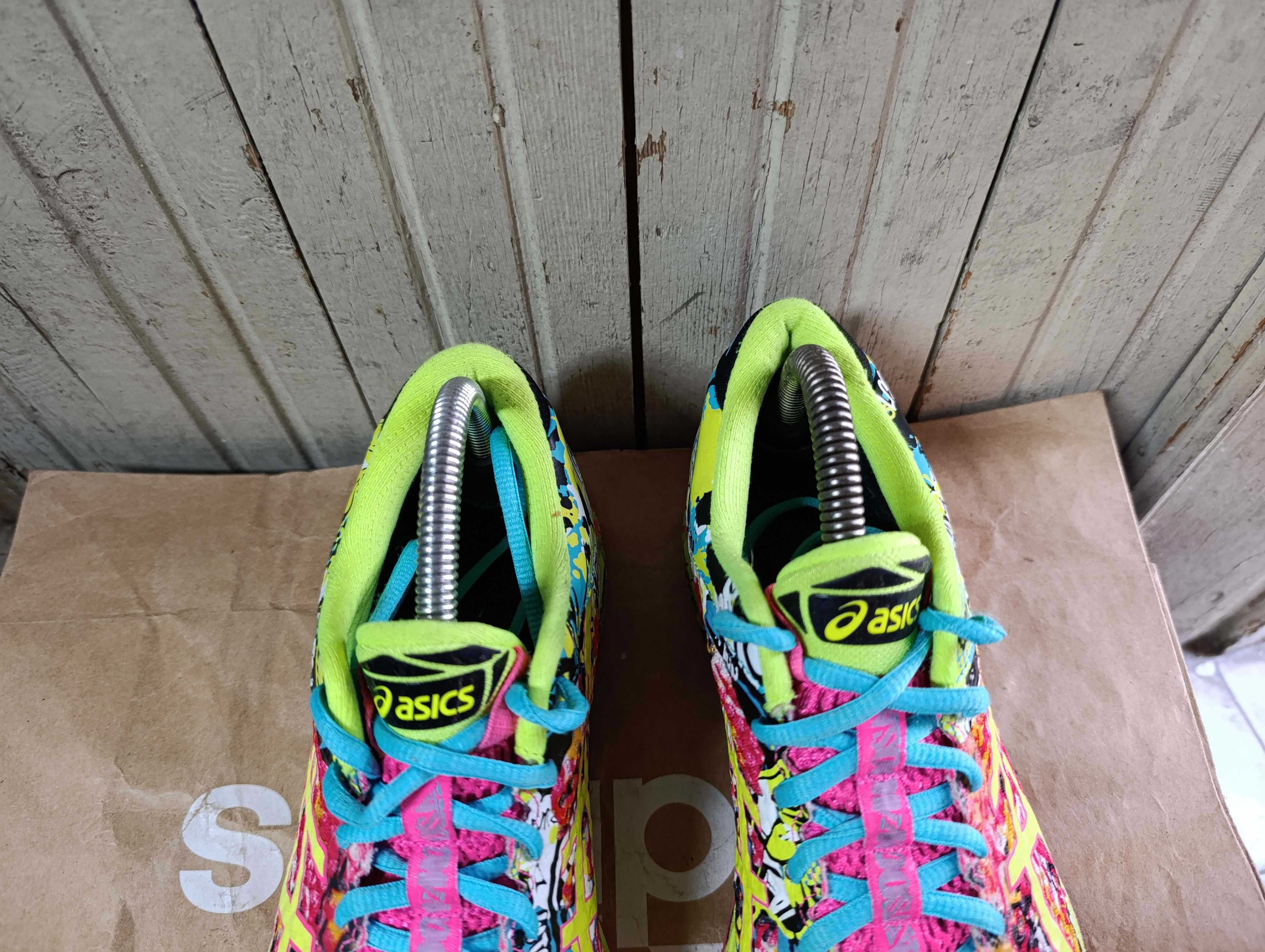 ''Asics Gel-Noosa Tri 11''оригинални маратонки 41.5 номер