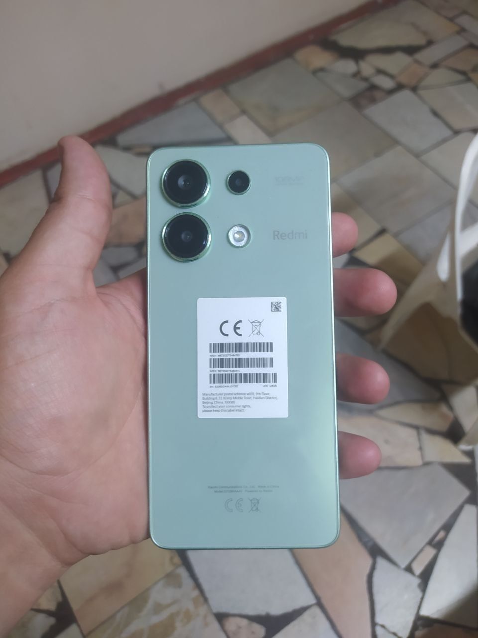 Redmi not 13 xolati yengide