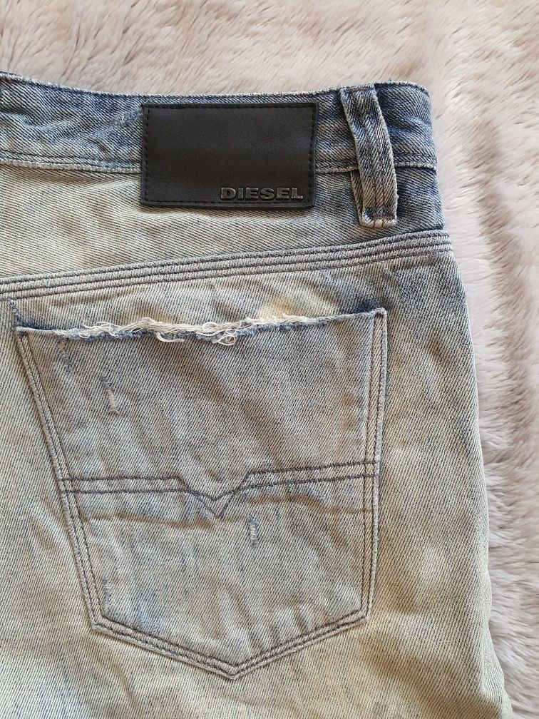 Diesel - pantaloni scurti jeans 32