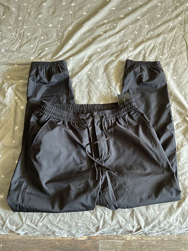 pantaloni Massimo Dutti