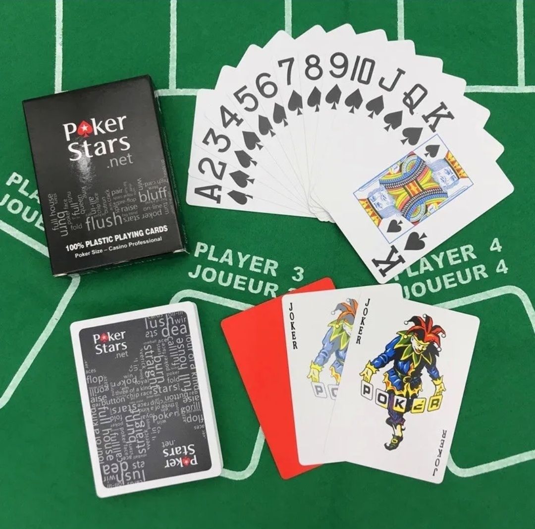 2x Pachete de cărți Pokerstars de plastic (culoarea roșu& negru)