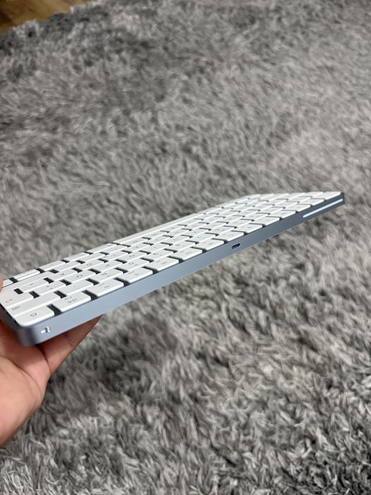 Tastatura Apple magic 2 si mouse magic 2