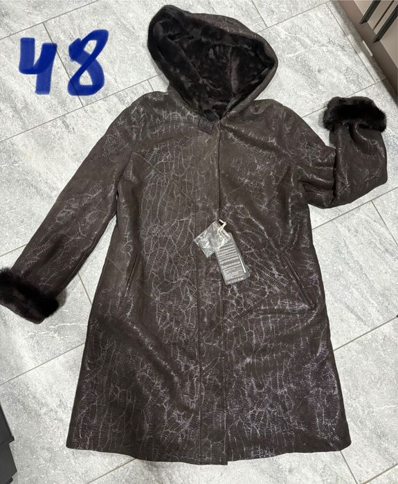 Продам женские дубленки и пальто
