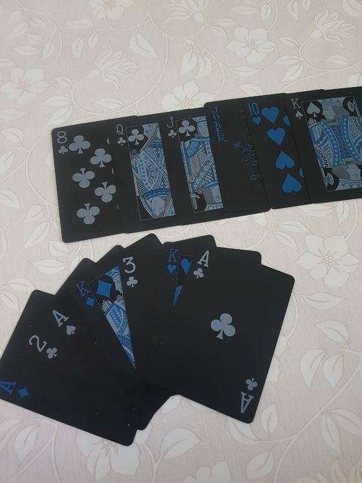 Карты игральные пластиковые несколько видов