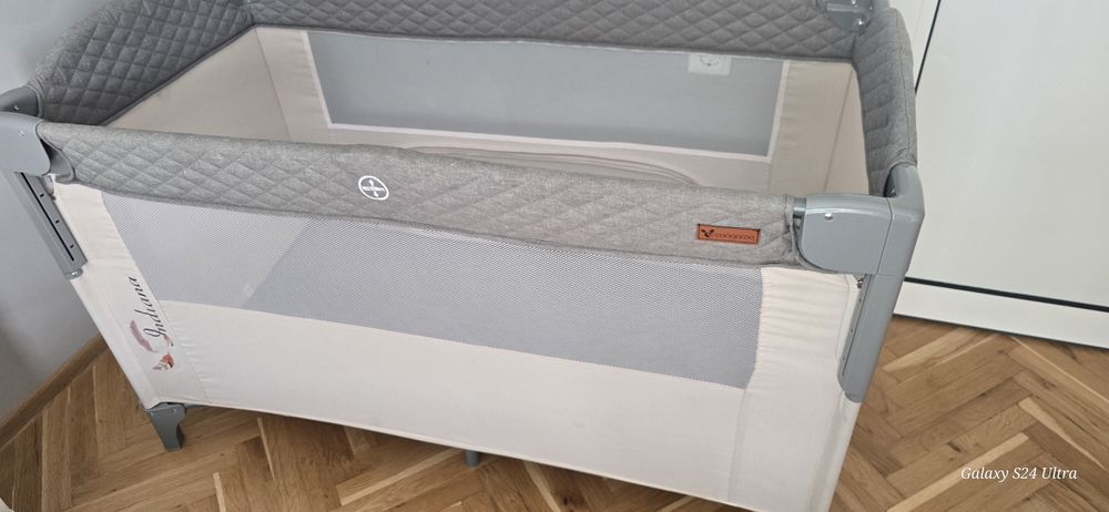 Бебешка кошара CANGAROO Indiana Цвят - сива.