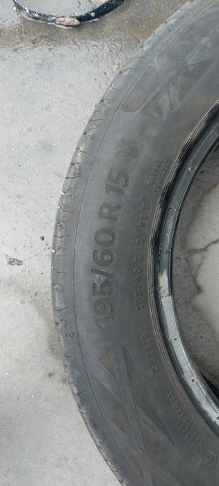 Anvelope vara 195 60 15 ca noi  an 2021
