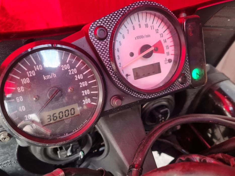 Suzuki gsxr600 Srad