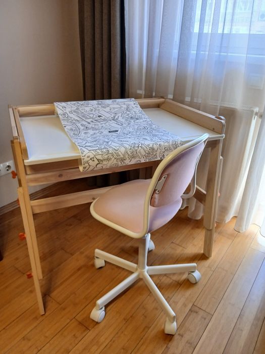 Birou pentru copii IKEA reglabil FLISAT si scaun ÖRFJÄLL