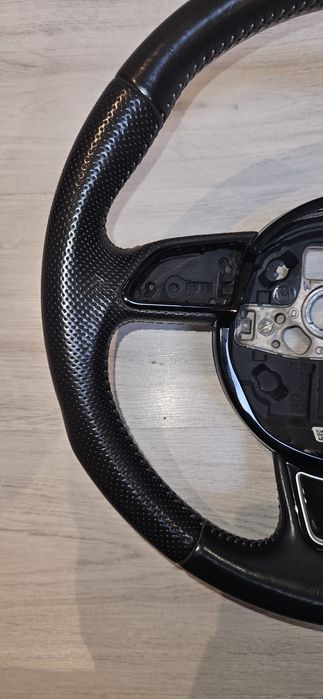 Volan Audi stare foarte buna