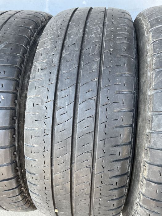 4 бр. гуми за бус 225/65/16C Michelin 4,5-5,5 mm DOT 1515