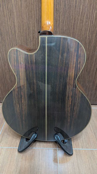 LAG Tramontane T333 JCE Jumbo електро-акустична китара