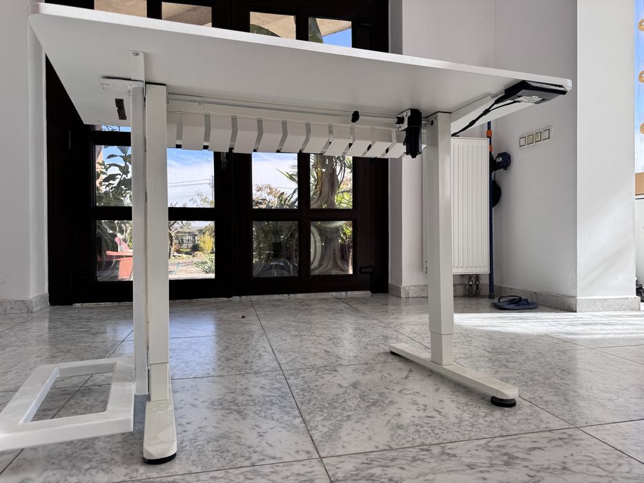 Birou reglabil electric