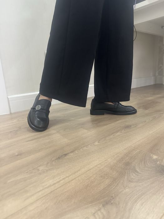 Женские лоферы из натуральной кожи