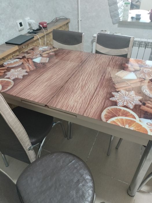 Стол, стулья, продам!