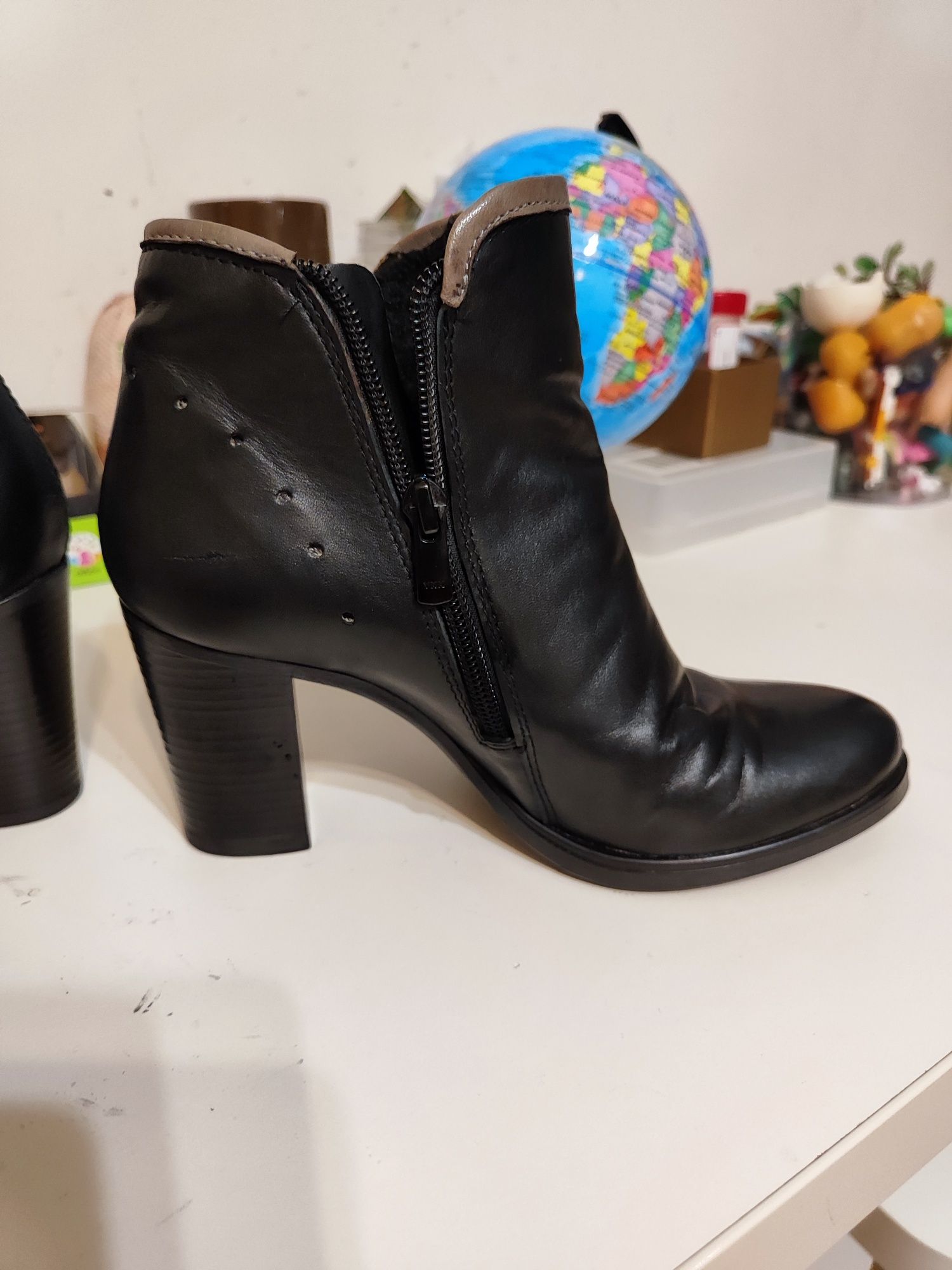 Botine negre piele naturala