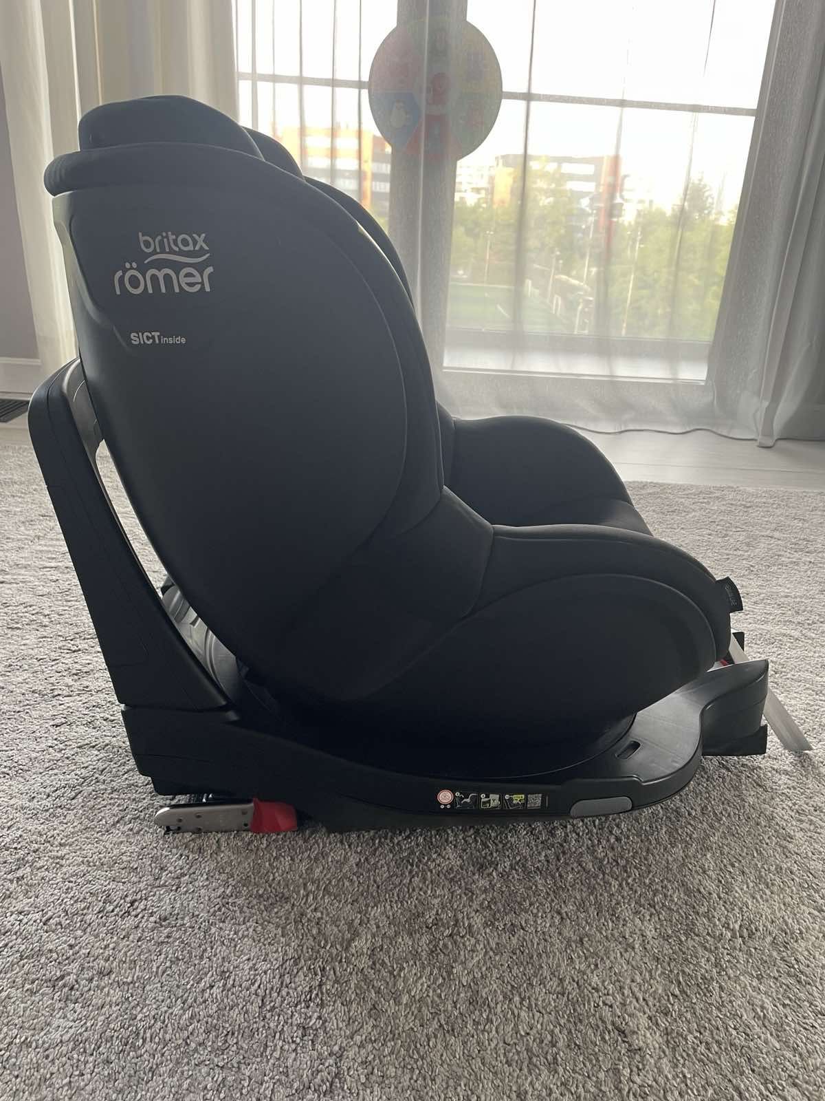 Детско столче за кола Britax ROMER