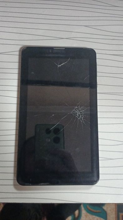 Планшет запчаст учун 2дона