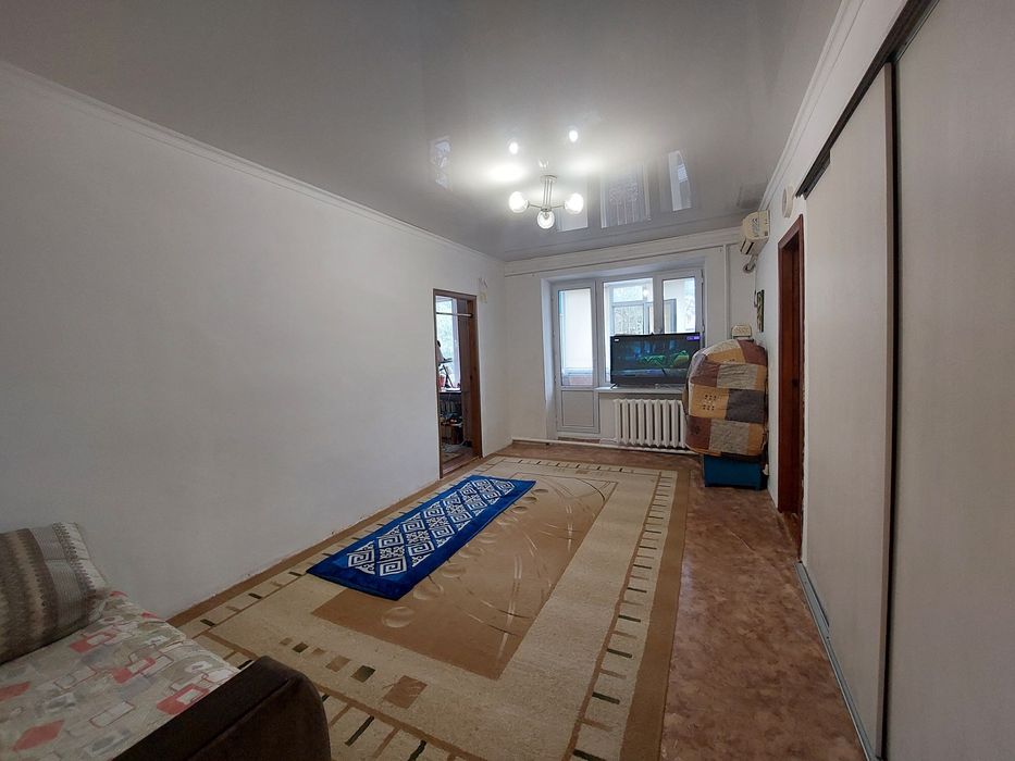 продам 2-х ком.н квартиру