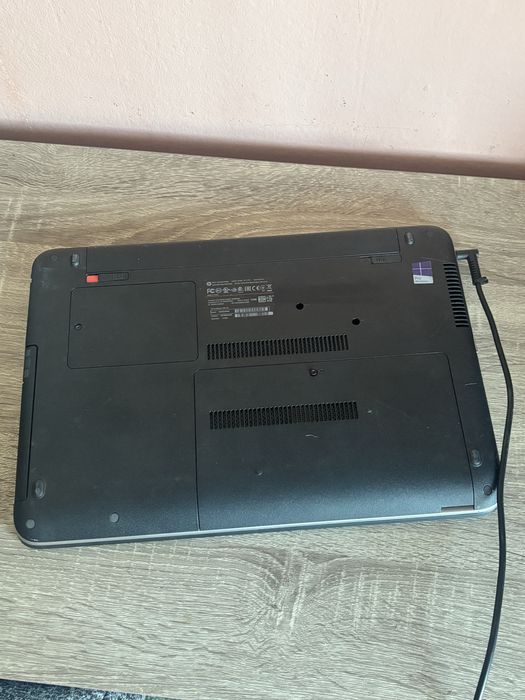 Hp probook 450 G3• i5 genearatia 6 fara ram si hard