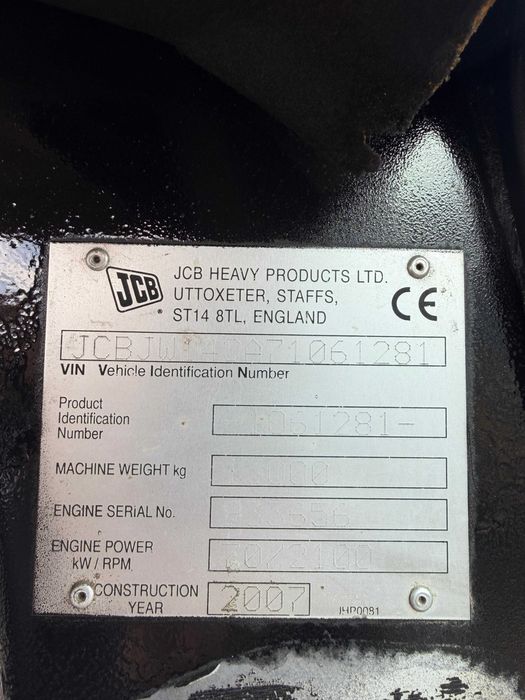 Excavator pe roti JCB JS145