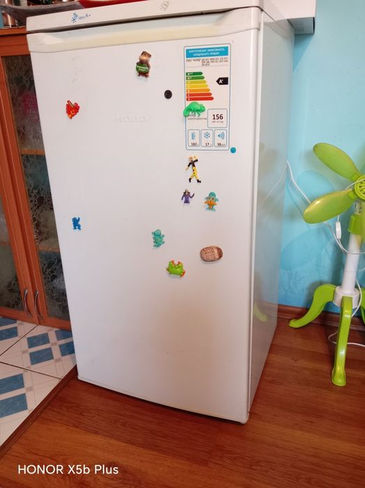 Срочно продаю холодильник