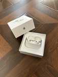 Apple AirPods Pro 2