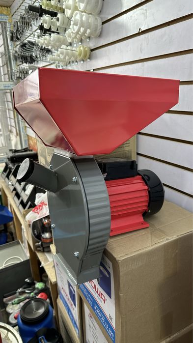 Зернодробилка дробилка  Могилёв 3,5кВт в Алматы