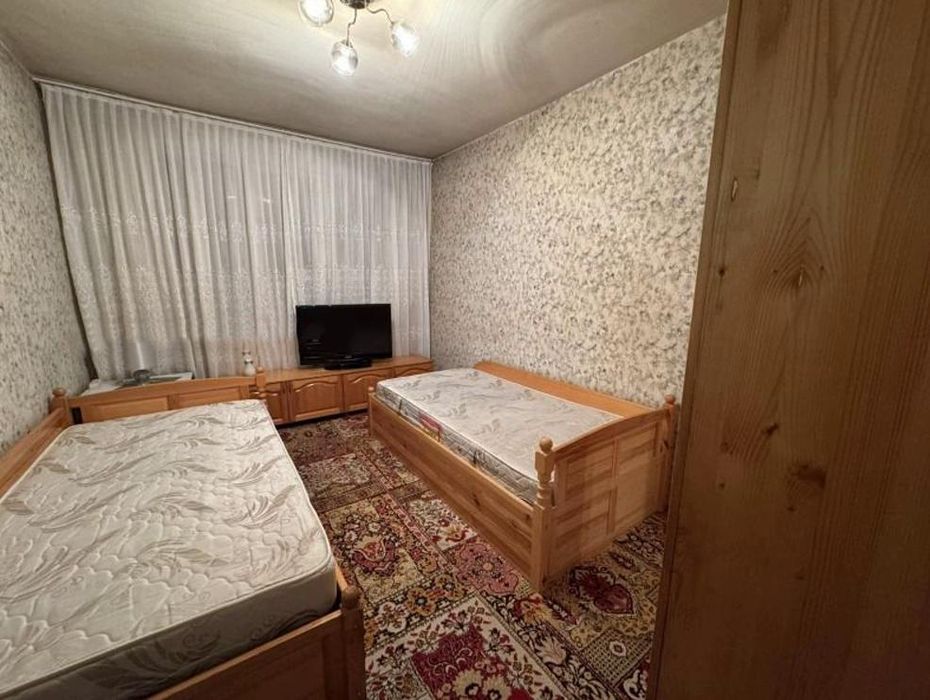 Дава се под наем Тристаен апартамент в София, Западен парк - 77 кв.м за 562 € - Снимка #8