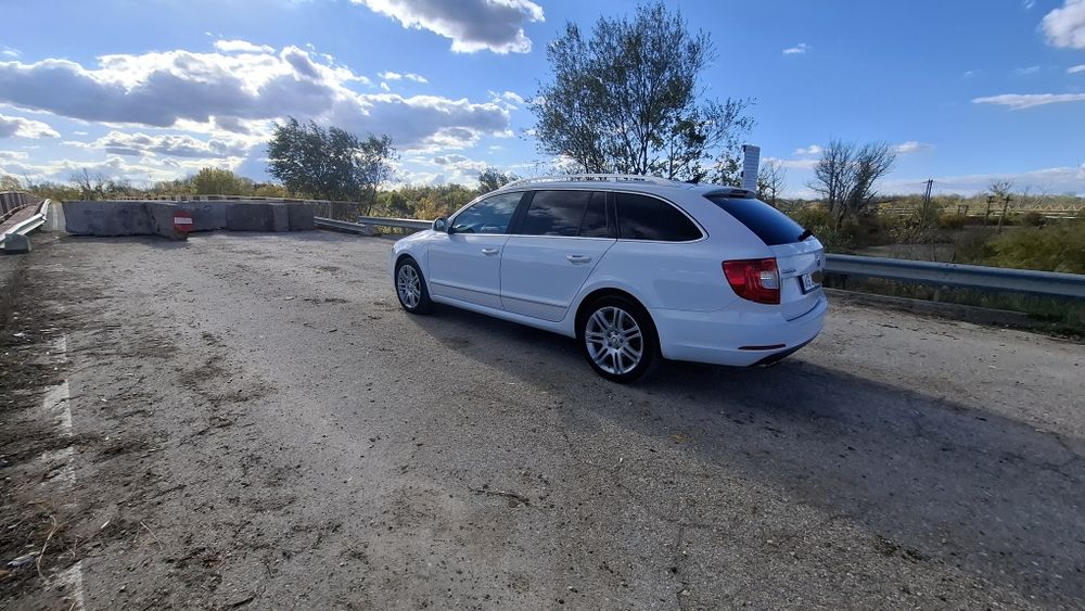 Skoda Superb 2 2015