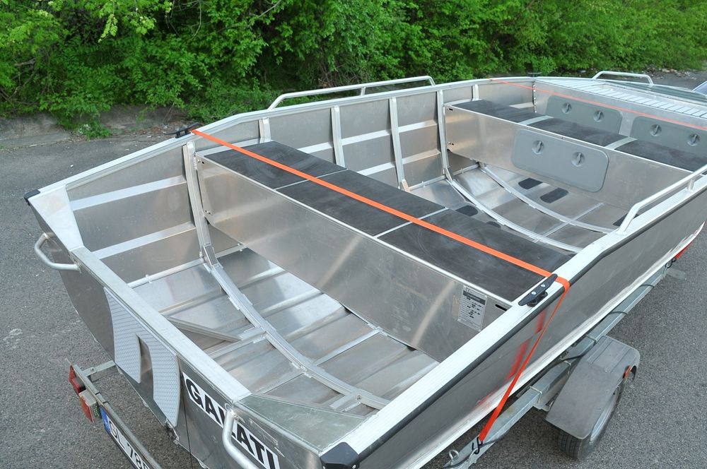 Barcă ALUMINIU 5,2m nouă