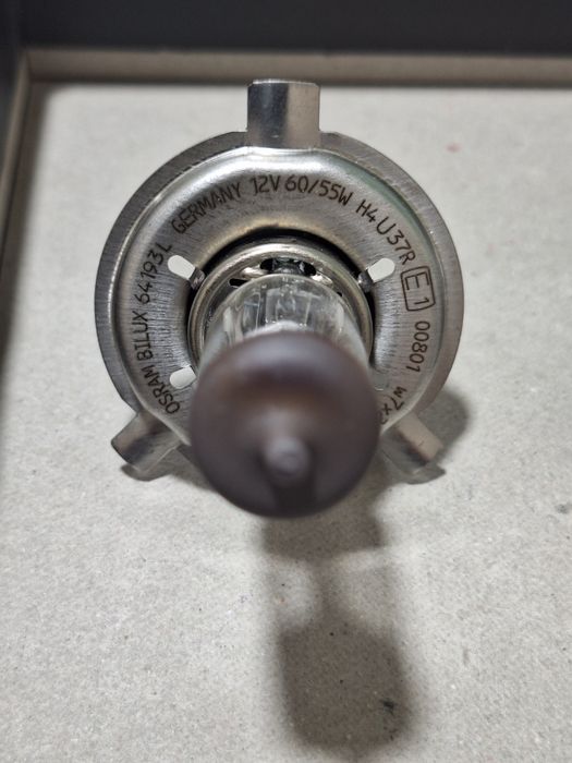 Автомобильной лампа OSRAM  BILUX GERMANY