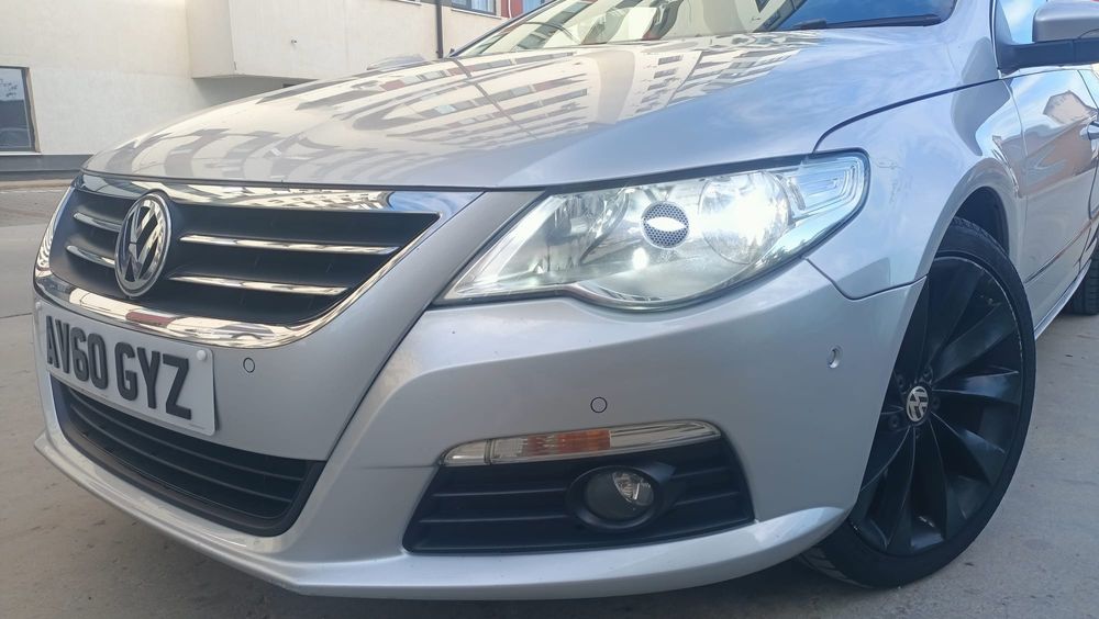 Volkswagen Passat CC volan pe dreapta