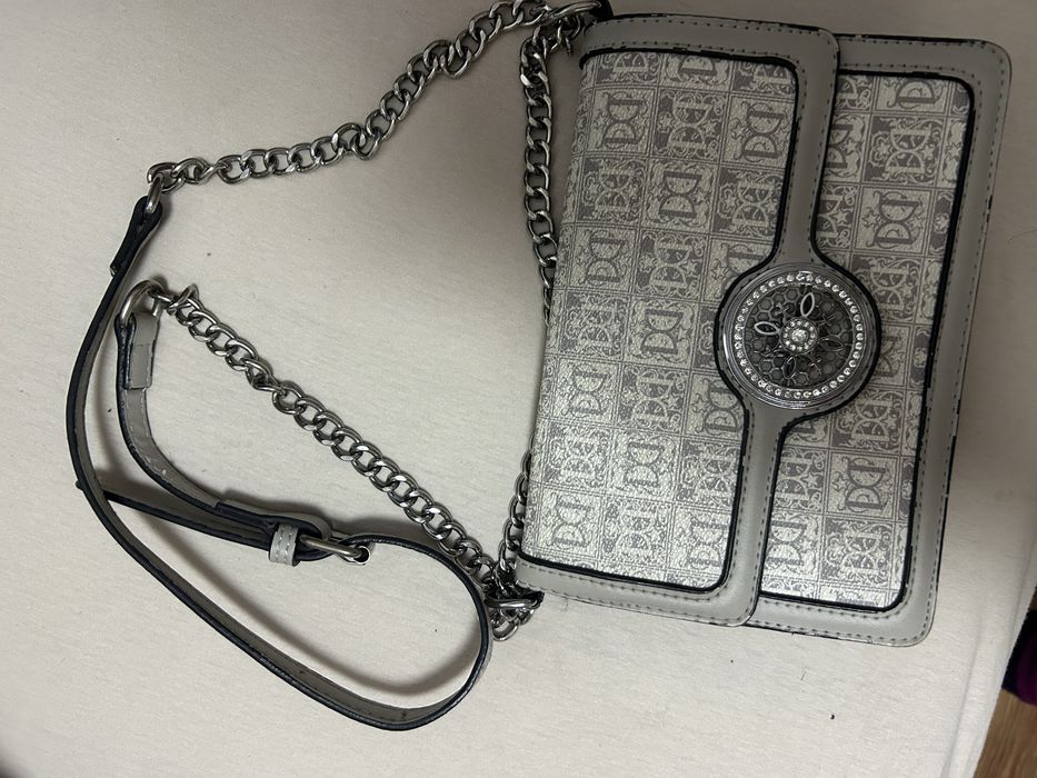 Сумки по 700-800 тг PRADA оригинал