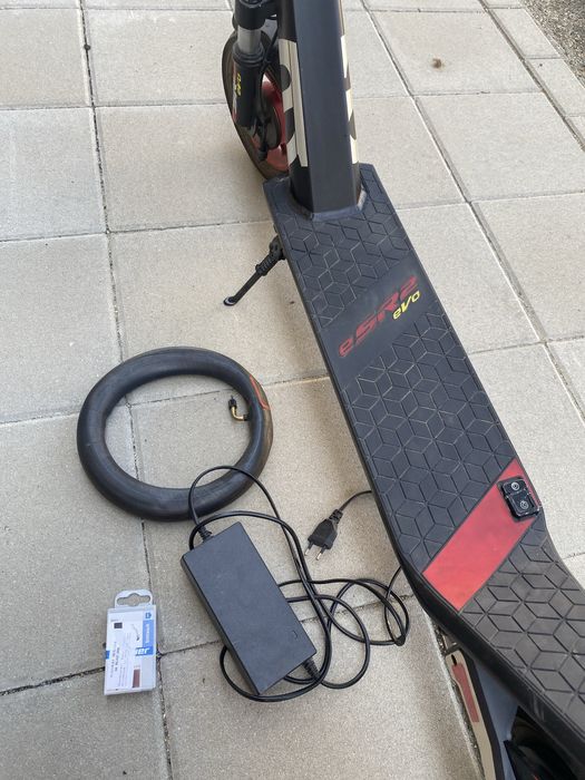 Електрическа тротинетка Aprilia eSR2 Evo