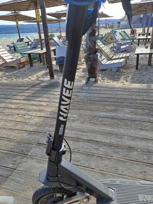 Електрическа тротинетка Navee ST3 Pro