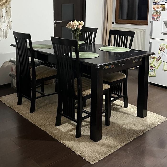 Masa de dining extensibila + 4 scaune lemn stejar
