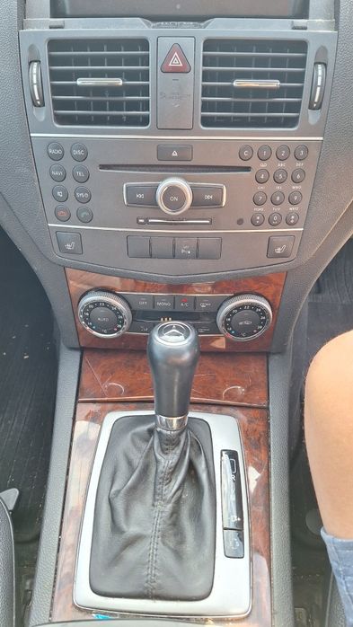 Голяма навигация Мерцедес w204