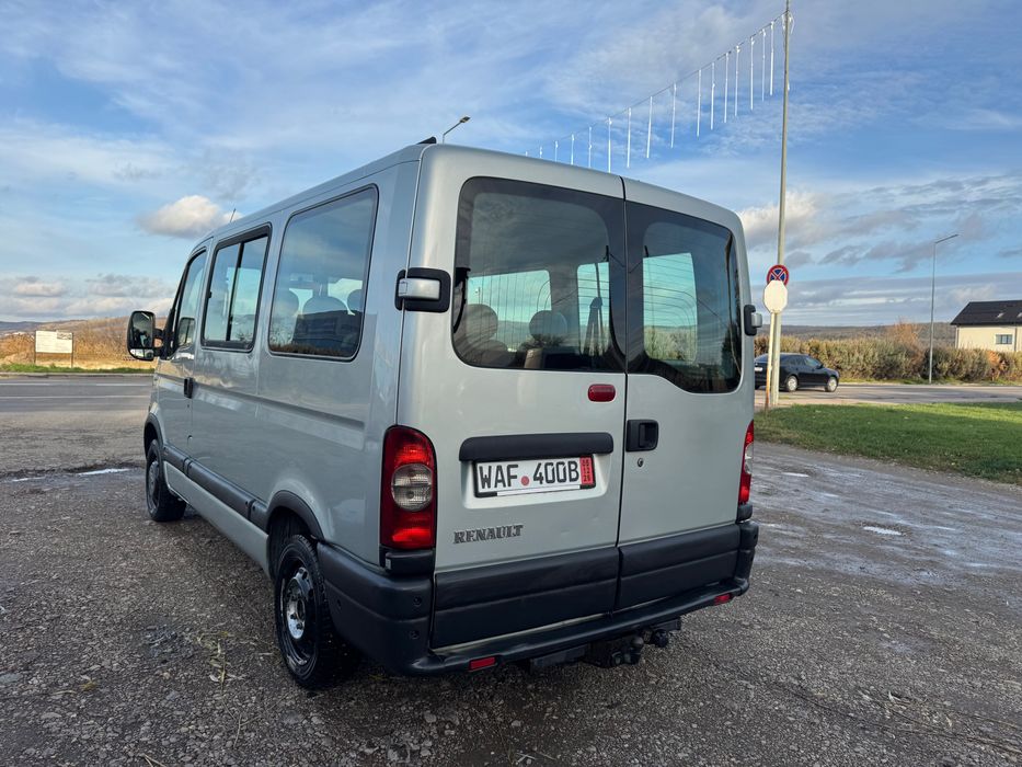 Renault Master/2,2 DCI/9Locuri/AC/Carlig/Numere Zoll Valabile