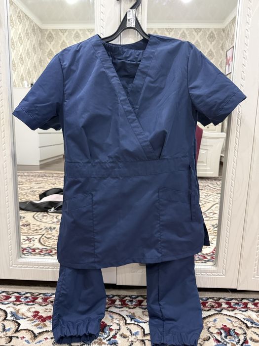 Продам хирургические костюмы