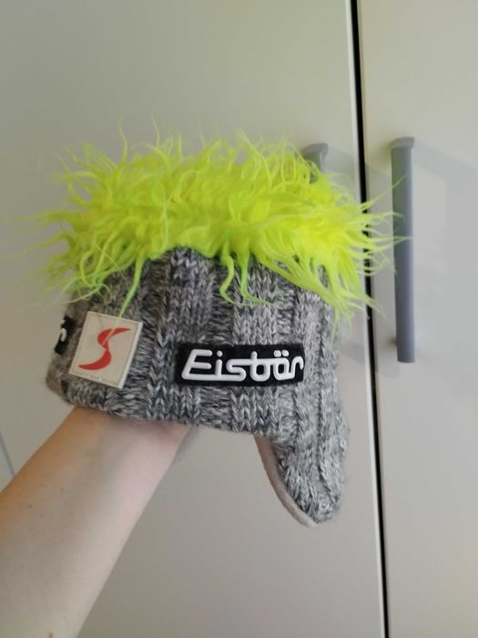 Caciuli Eisbar pt copii  20 lei/ buc