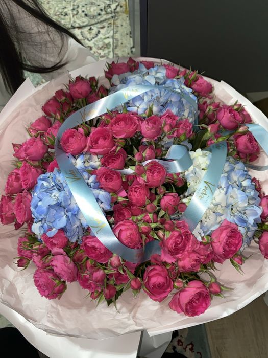 Цветы после декора/фотосессии. В хорошем состоянии.