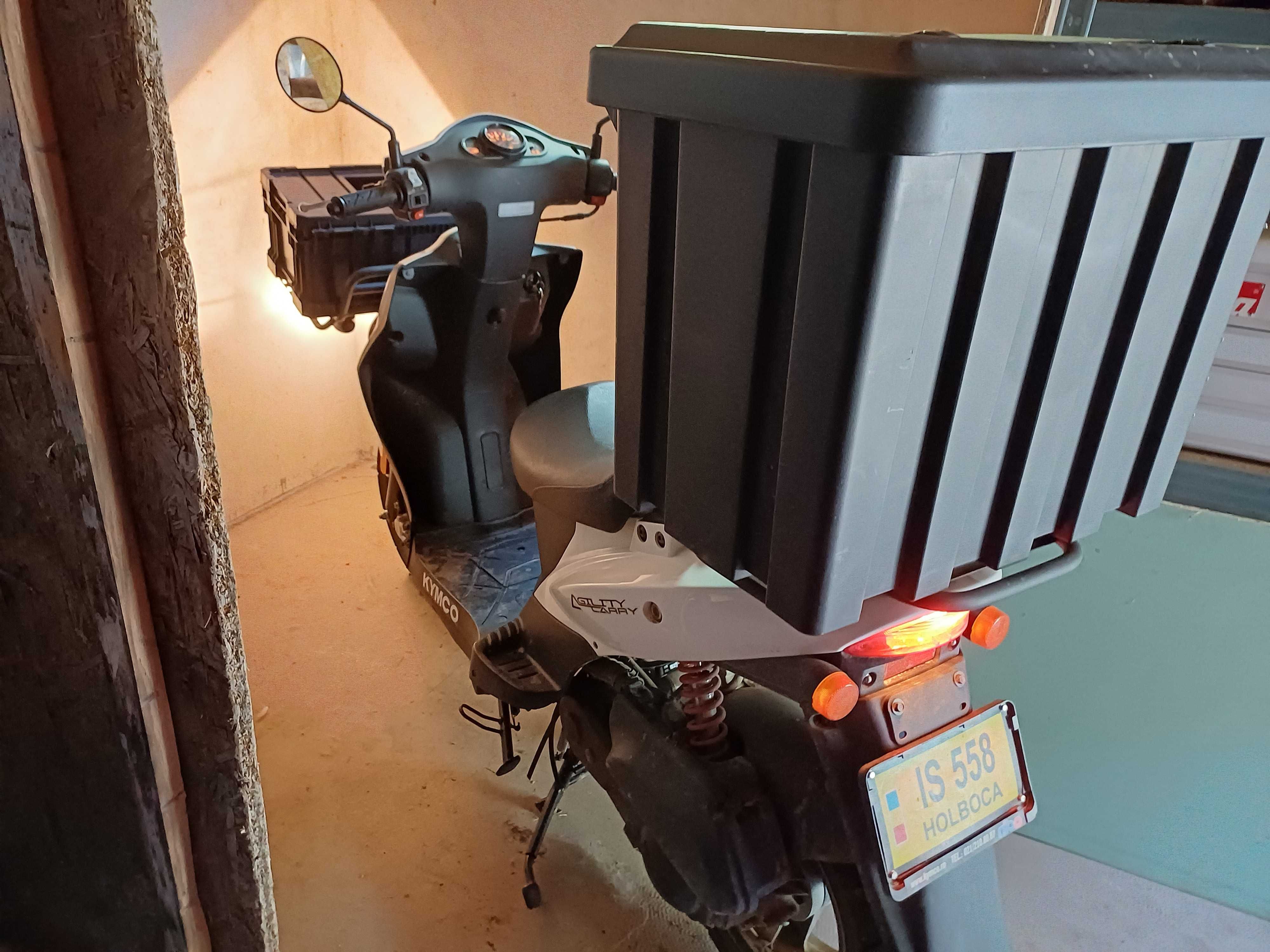 Scuter Kymco Agility Carry 50  2022 - 3600 Km