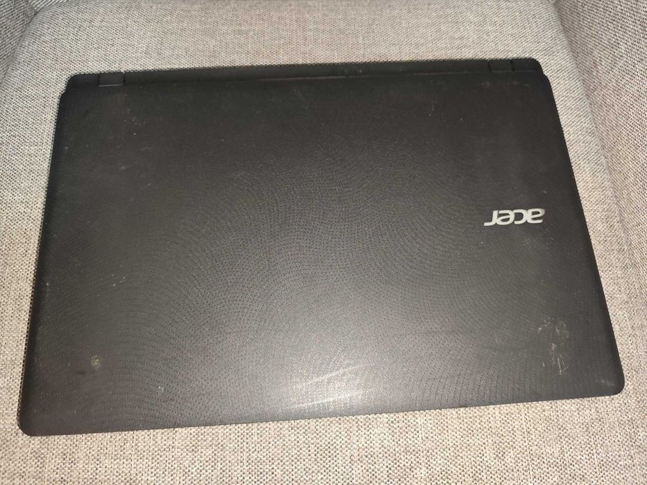 Acer ES15, I5 gen7, 8Gb DDR4, 240Gb SSD, baterie noua! Garantie!Schimb