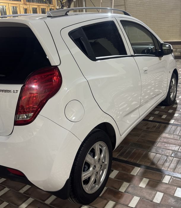 SPARK aftamat kotta mator sotiladi 2014 yilda ishlab chiqarilgan