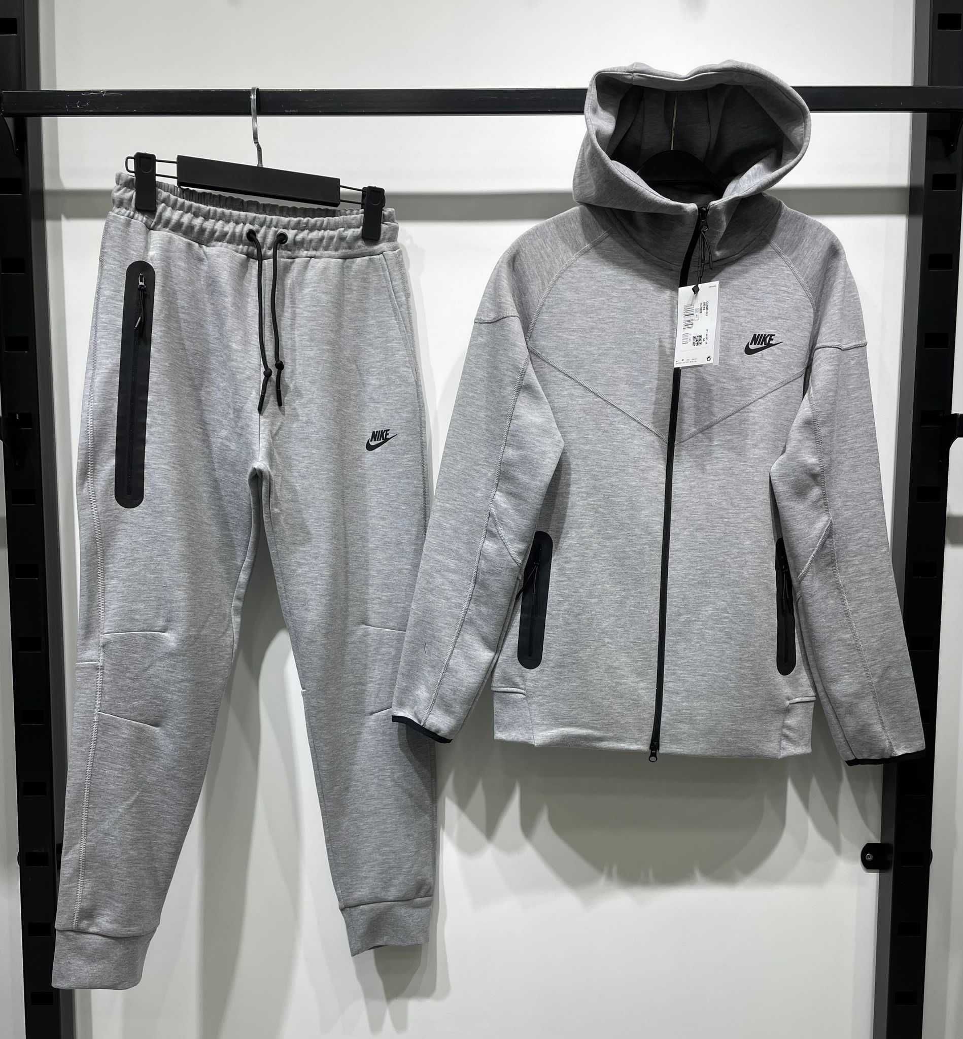 Nike tech fleece