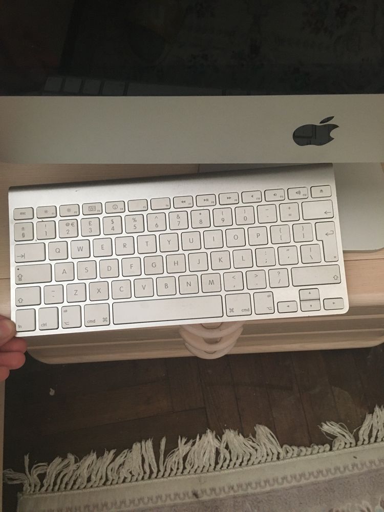 Imac + tastatura si mouse