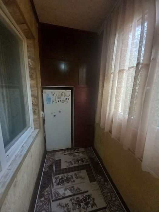 Продаётся квартира  Чиланзар 15 1 ком 1,5*6 бал 4 этаж