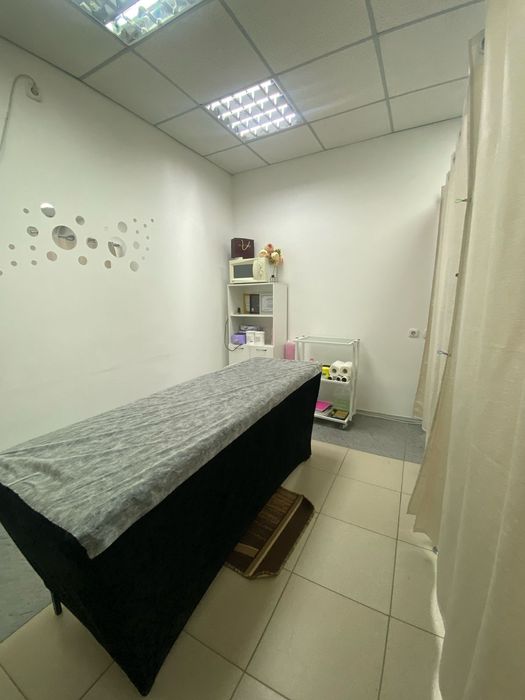 Сдам в аренду место в кабинете