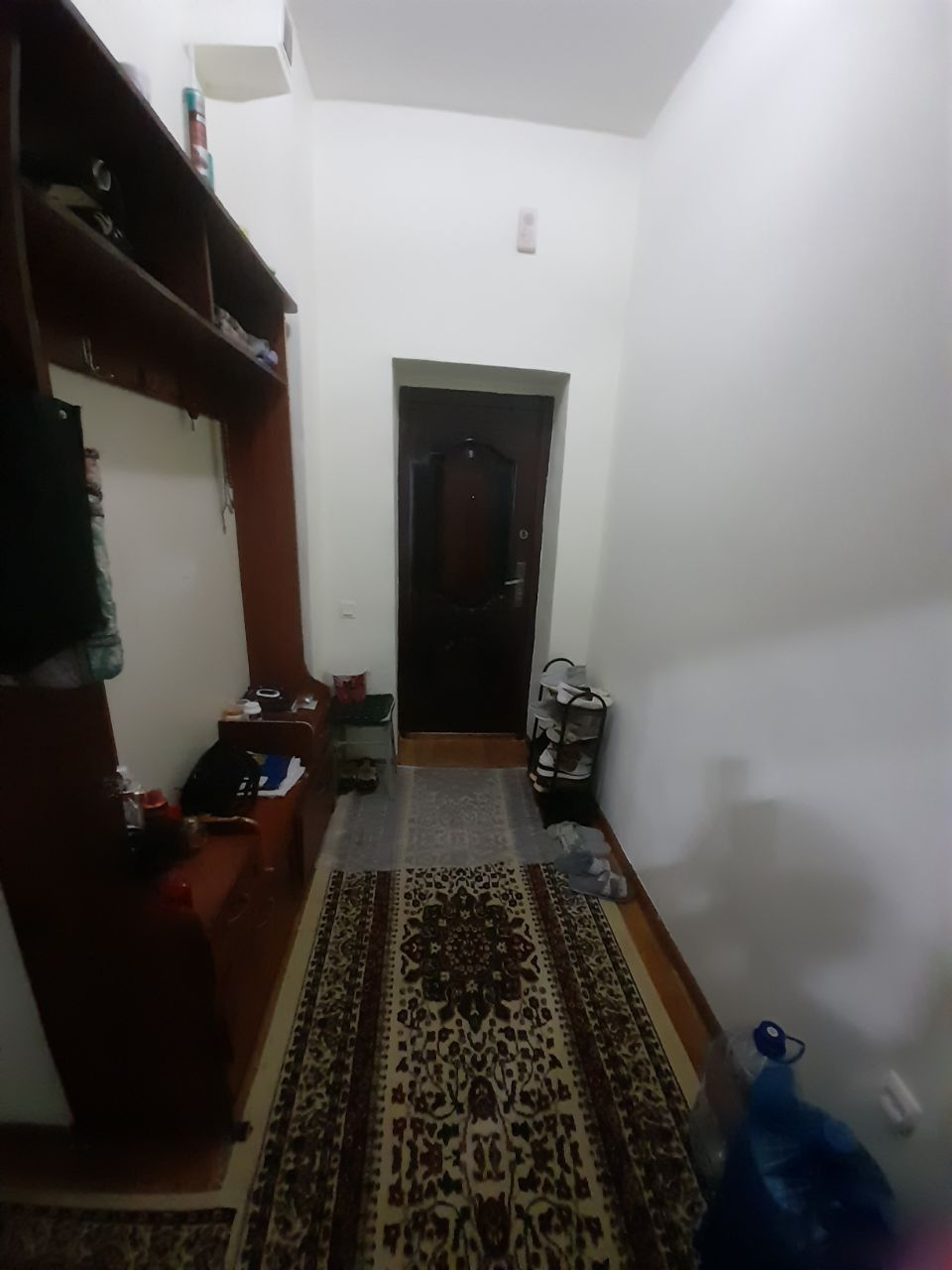 Kogon 2 xonali uy sotiladi